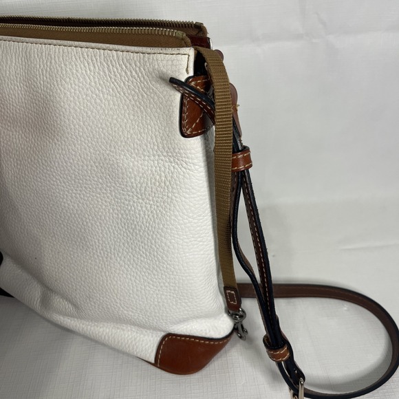 Dooney & Bourke WHITE Pebbled Leather Crossbody Letter Shoulder Bag Purse Brown - Picture 8 of 10